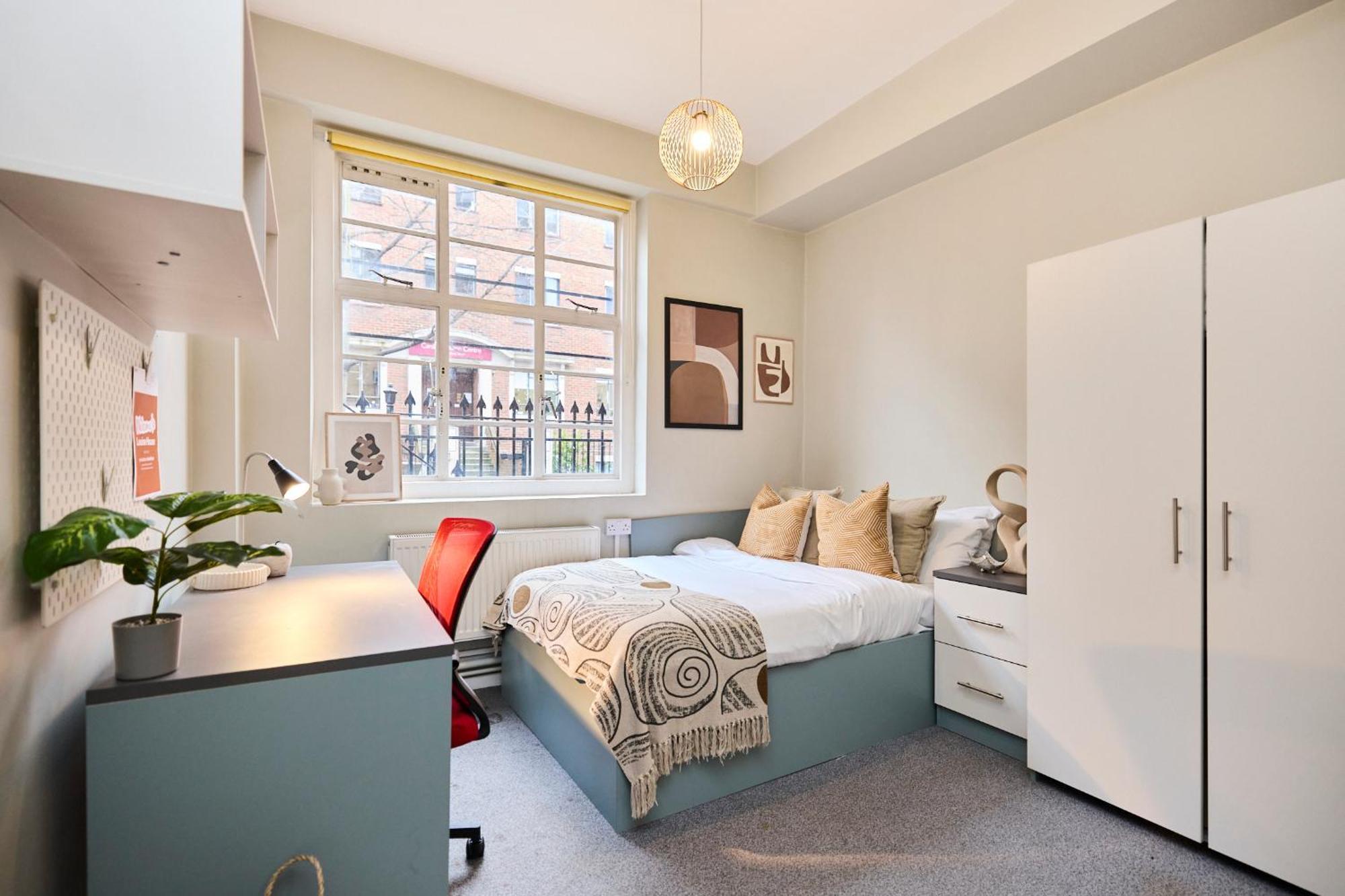 Deluxe 2 Louise House Summer Youth Londres